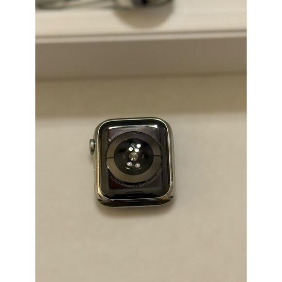 Hermes 44MM Apple Watch Face Series 4 Stainless Steel 10+ Free Bands Bundle - Picture 5 of 6